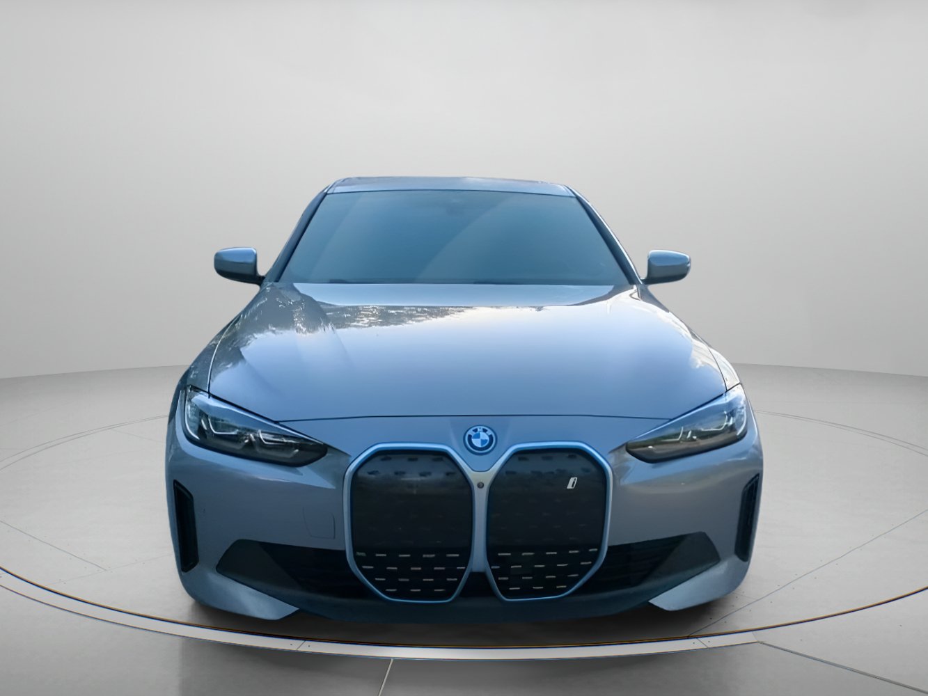 Used 2023 BMW i4 eDrive40 w/ Premium Package RWD image 7