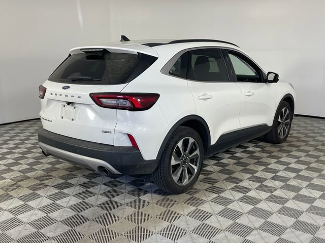 Certified 2023 Ford Escape Platinum AWD/4WD image 16