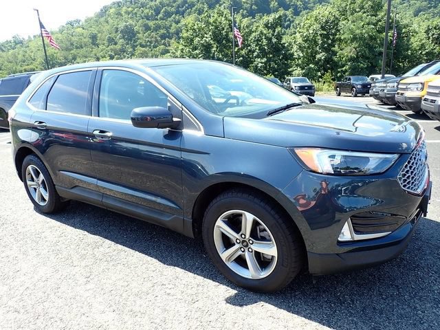 Certified 2023 Ford Edge SEL w/ Convenience Package AWD/4WD image 11
