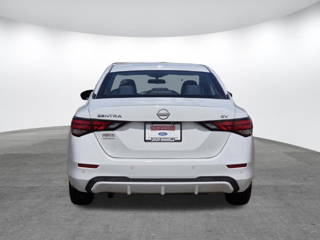 Used 2024 Nissan Sentra SV FWD image 5