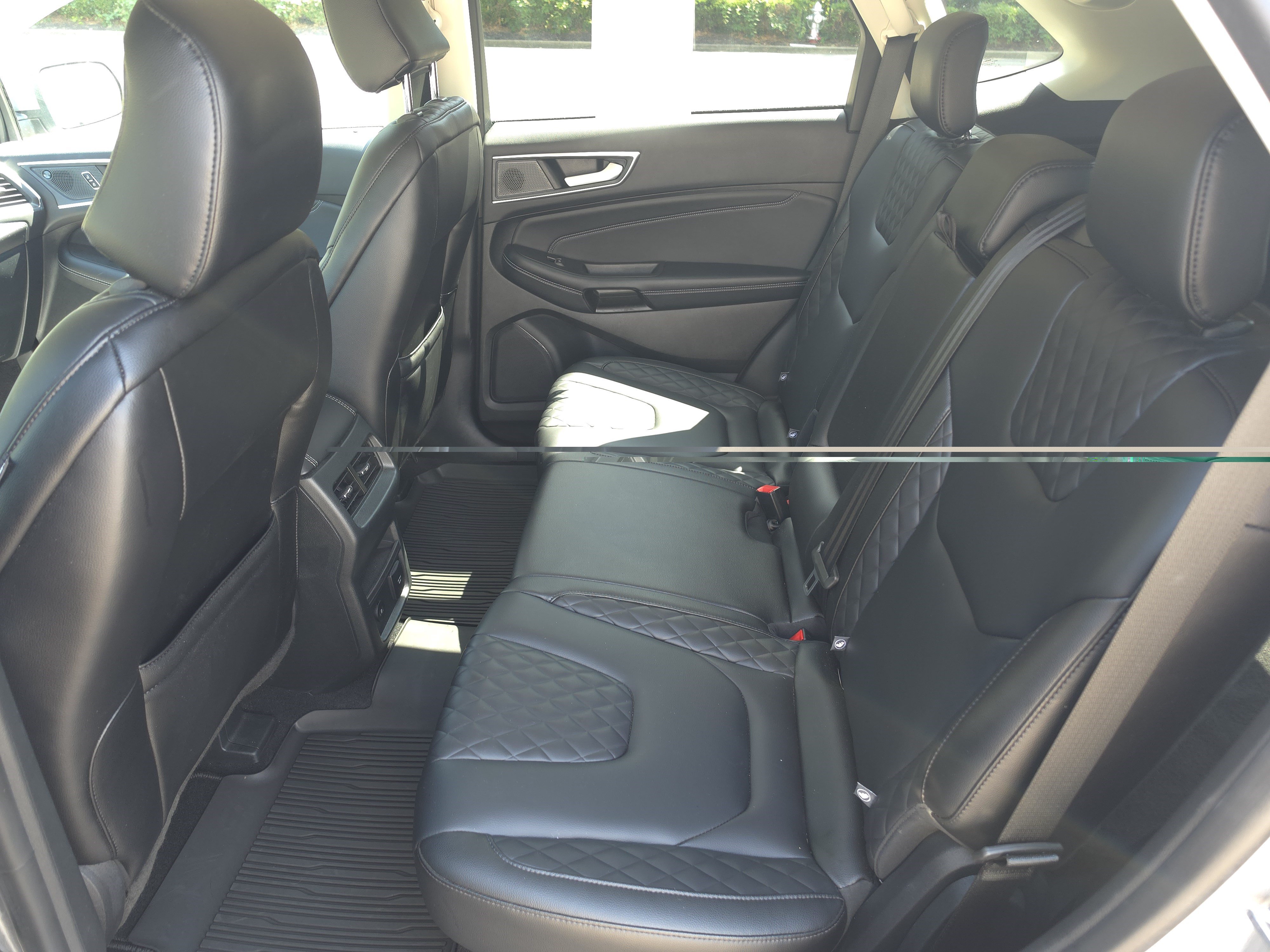 Certified 2024 Ford Edge Titanium AWD/4WD image 11