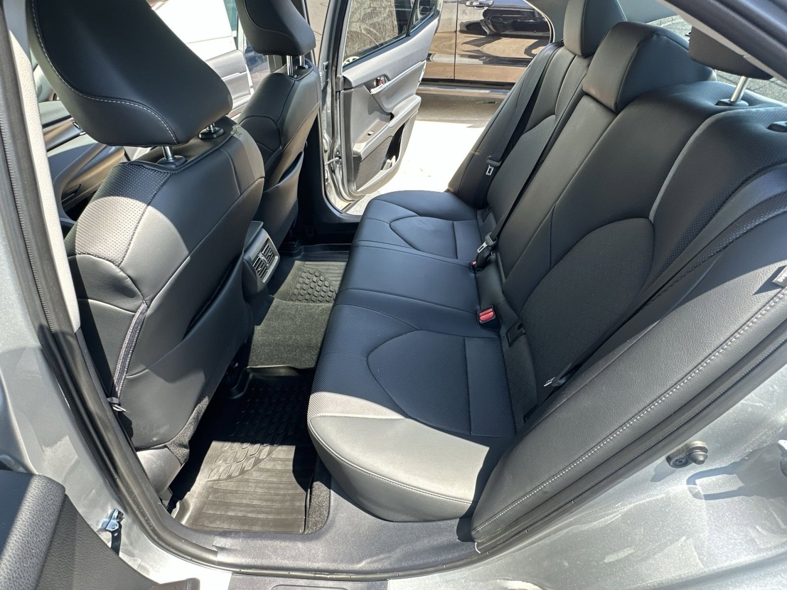 Used 2024 Toyota Camry XSE w/ Navigation Package FWD image 33