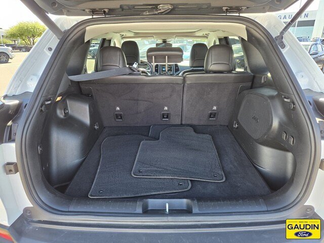 Used 2021 Jeep Cherokee Latitude Lux w/ Sun & Sound Group AWD/4WD image 14