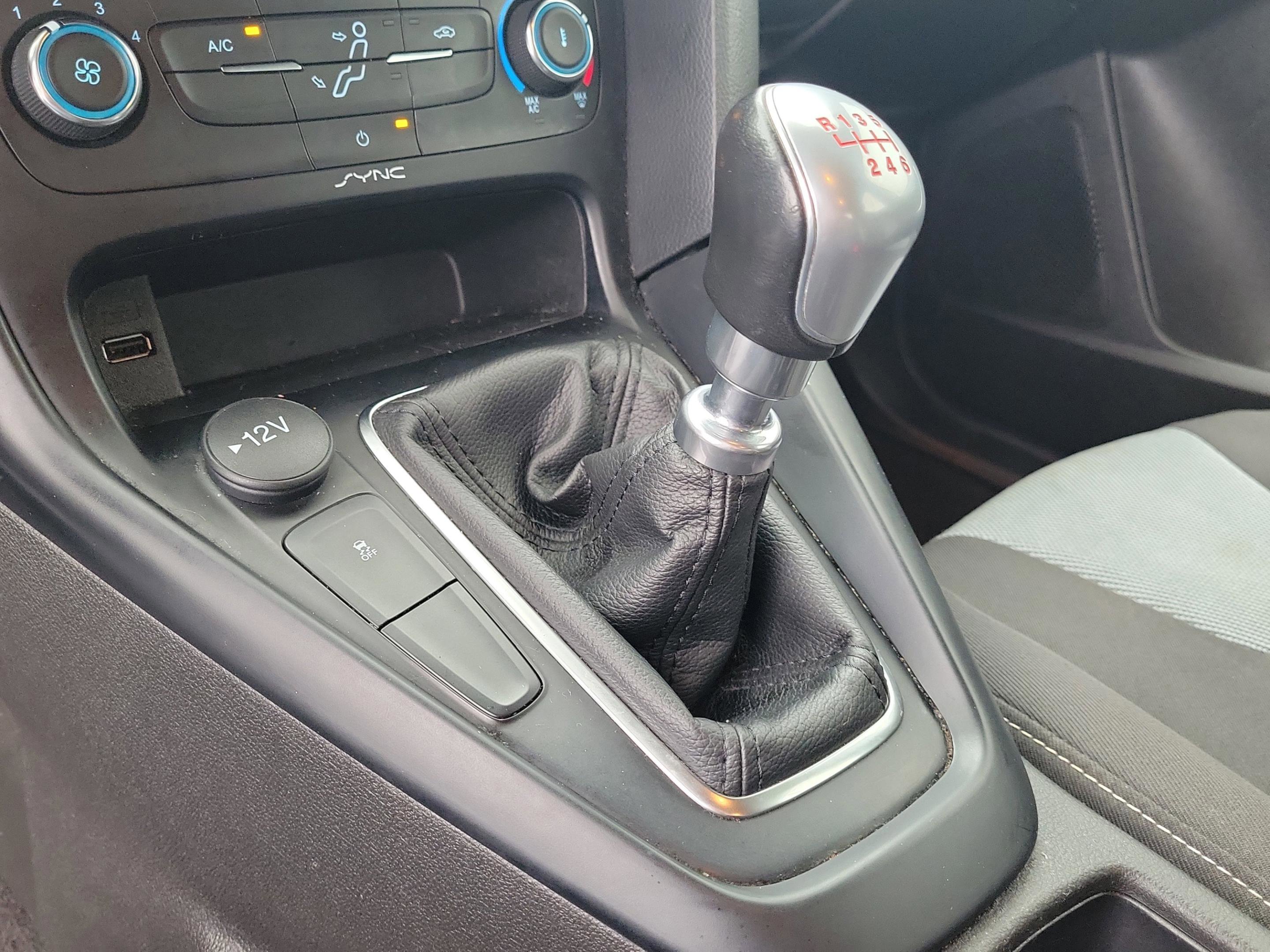 Certified 2018 Ford Focus ST image 27