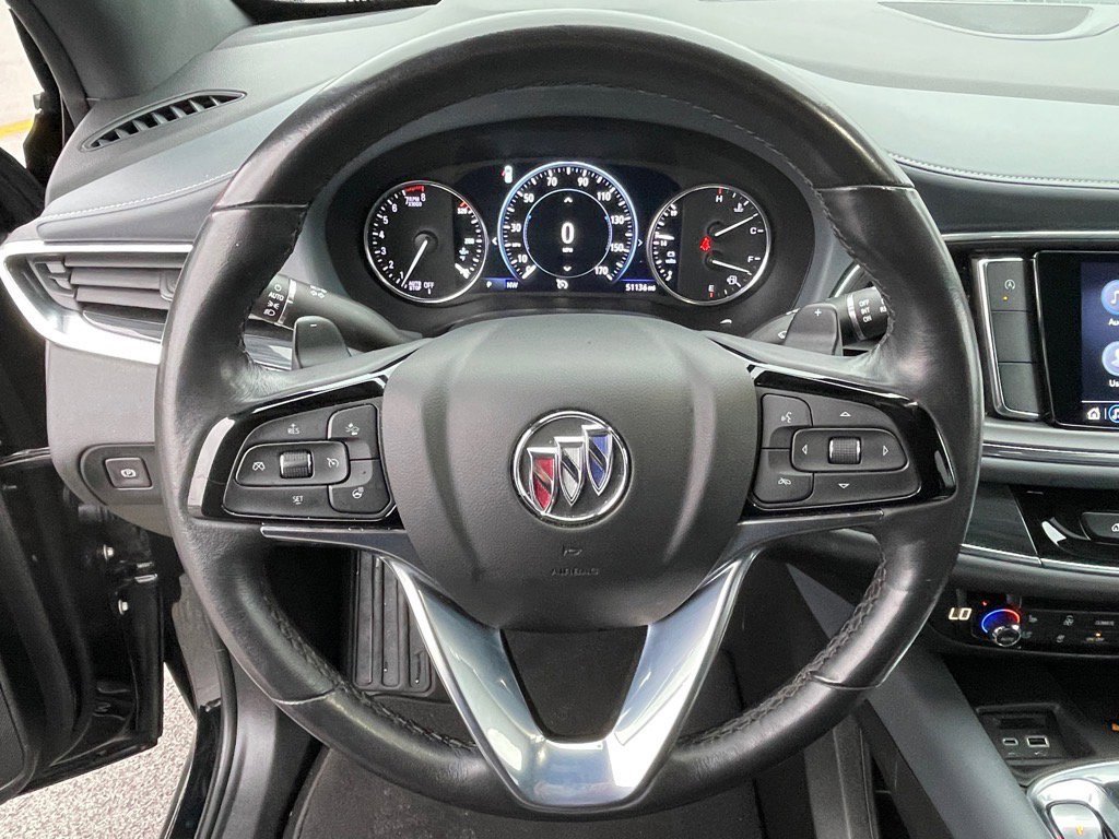 Used 2024 Buick Enclave Premium image 17