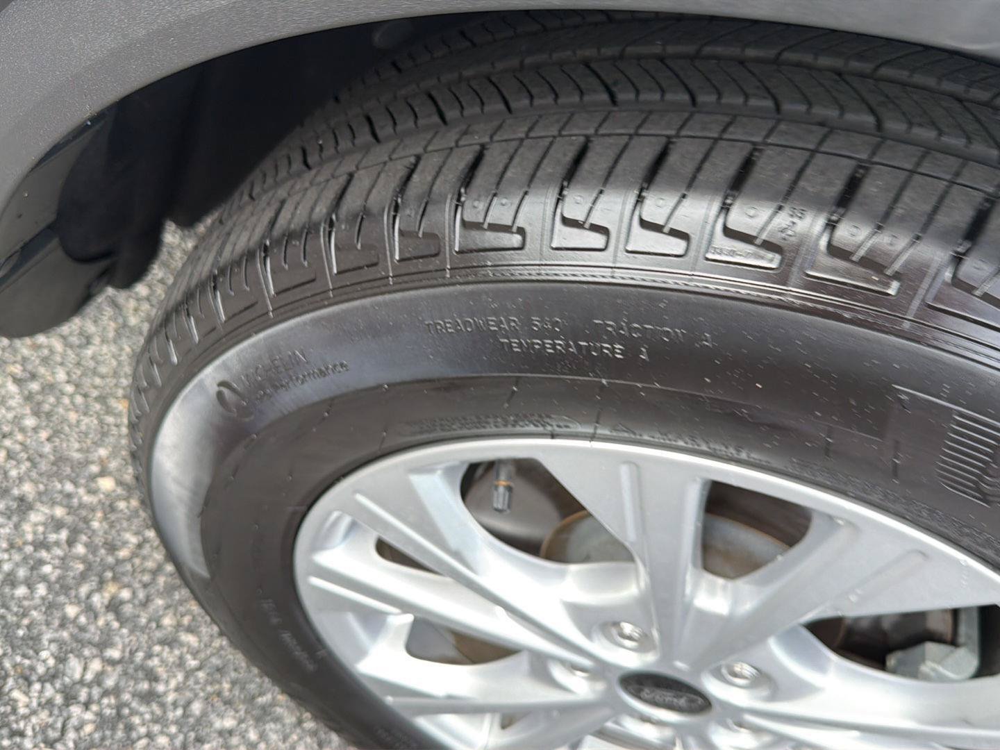 Certified 2025 Ford Escape Active w/ Cold Weather Package FWD image 41