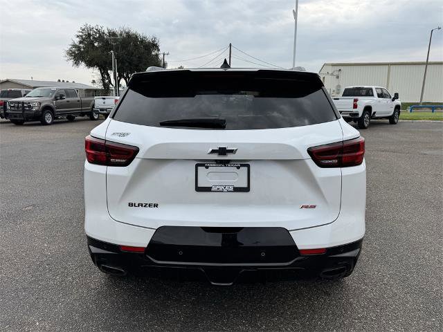 Used 2024 Chevrolet Blazer RS w/ Driver Confidence II Package image 4
