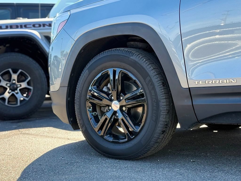 Used 2020 GMC Terrain SLE w/ Driver Convenience Package FWD image 36