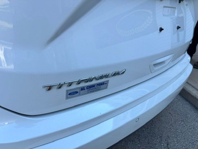 Certified 2022 Ford Edge Titanium w/ Equipment Group 301A AWD/4WD image 17