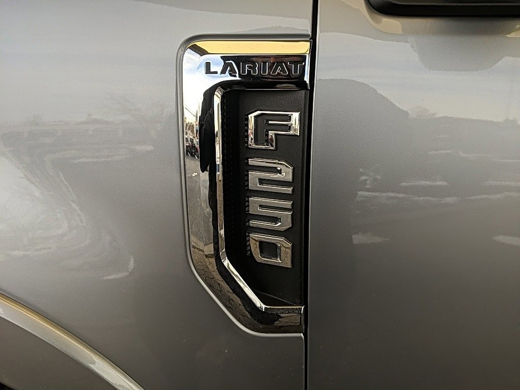Certified 2022 Ford F250 Lariat w/ Tremor Off-Road Package image 12