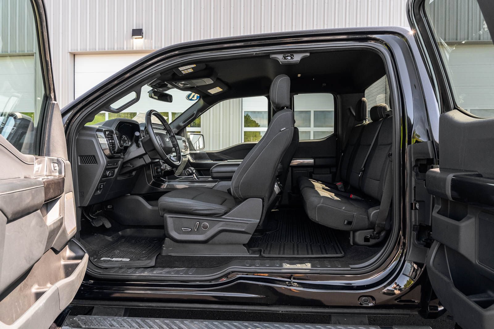 Certified 2021 Ford F150 XLT w/ Equipment Group 302A High AWD/4WD image 19