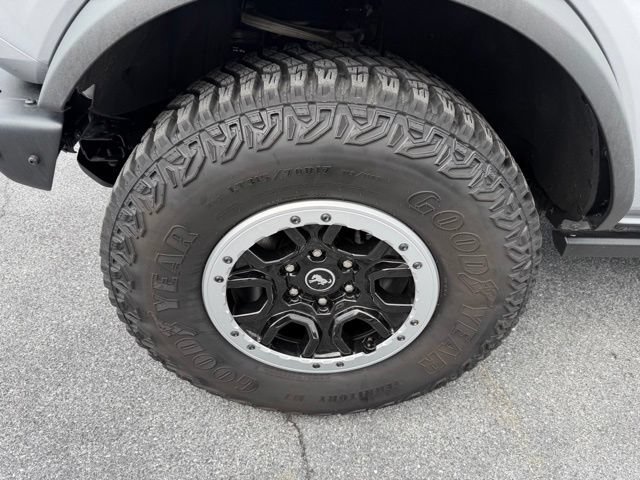 Certified 2024 Ford Bronco Badlands AWD/4WD image 11