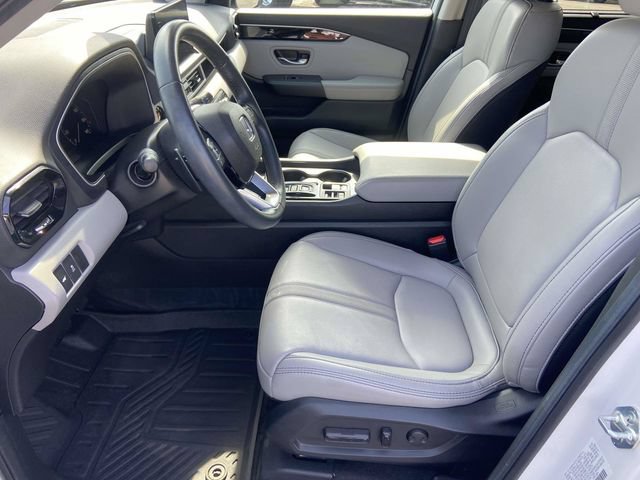 Used 2025 Honda Pilot EX-L image 14
