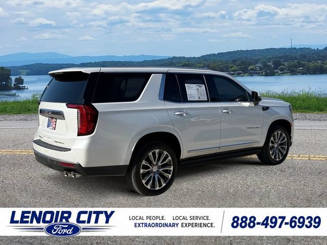 Used 2021 GMC Yukon Denali w/ Denali Premium Package AWD/4WD image 3