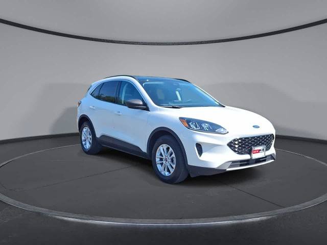 Certified 2022 Ford Escape SE w/ Convenience Package AWD/4WD image 2