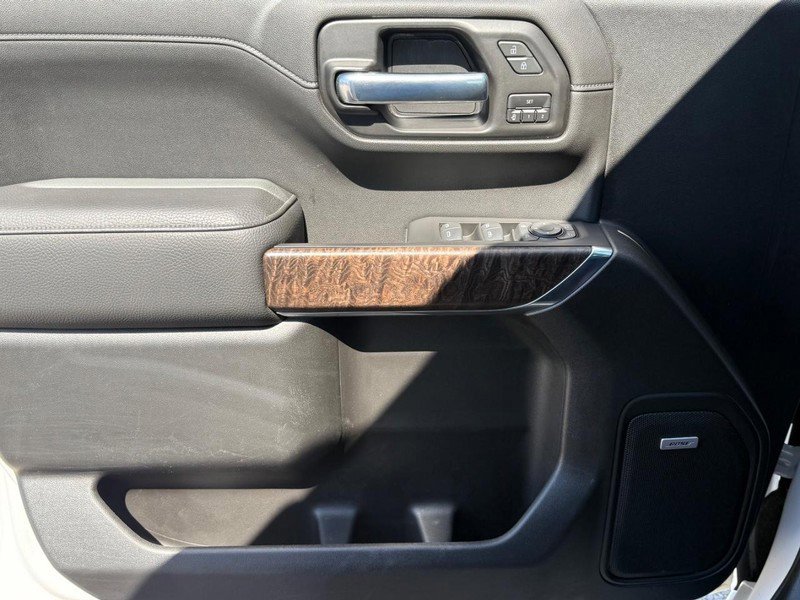 Used 2020 GMC Sierra 1500 Denali w/ Denali Ultimate Package AWD/4WD image 29