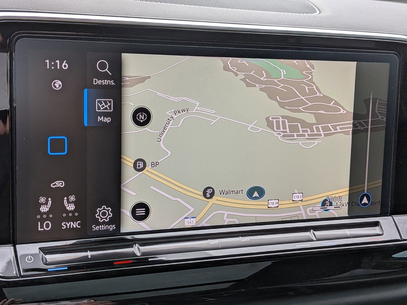 Used 2024 Volkswagen Atlas SEL Premium R-Line image 14