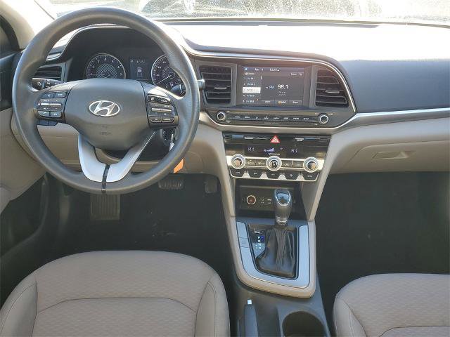 Used 2020 Hyundai Elantra SEL image 17