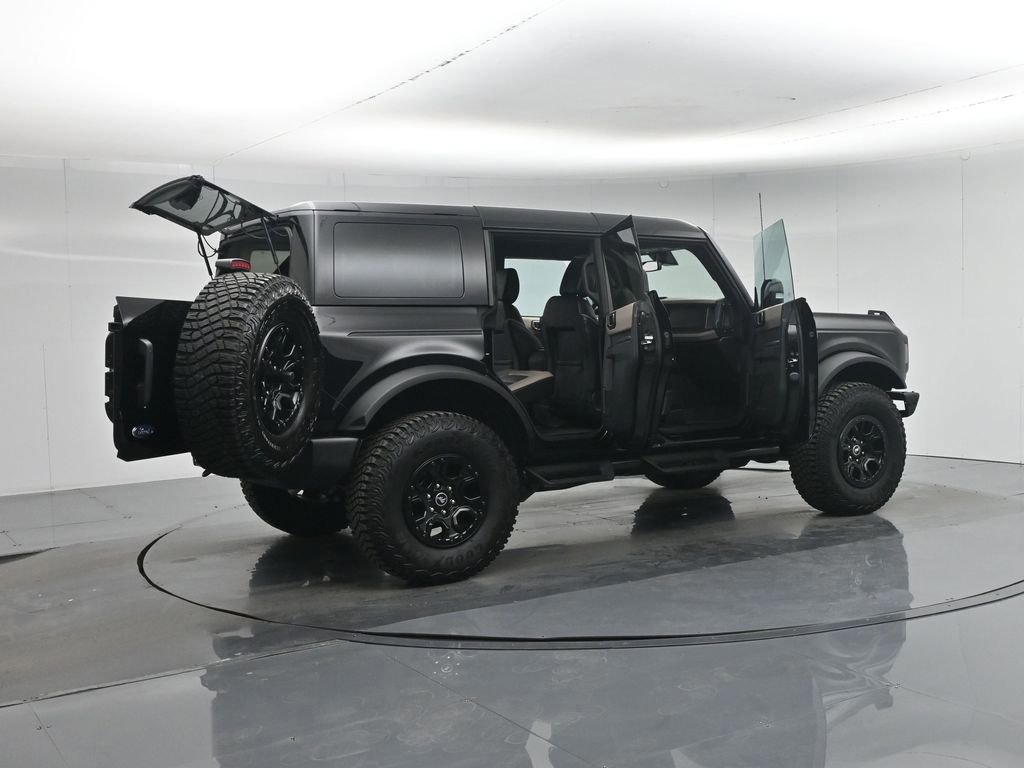 Certified 2024 Ford Bronco Wildtrak image 36