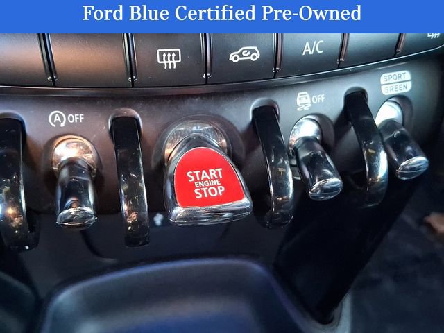 Used 2019 MINI Cooper S w/ Signature Upholstery Package image 28