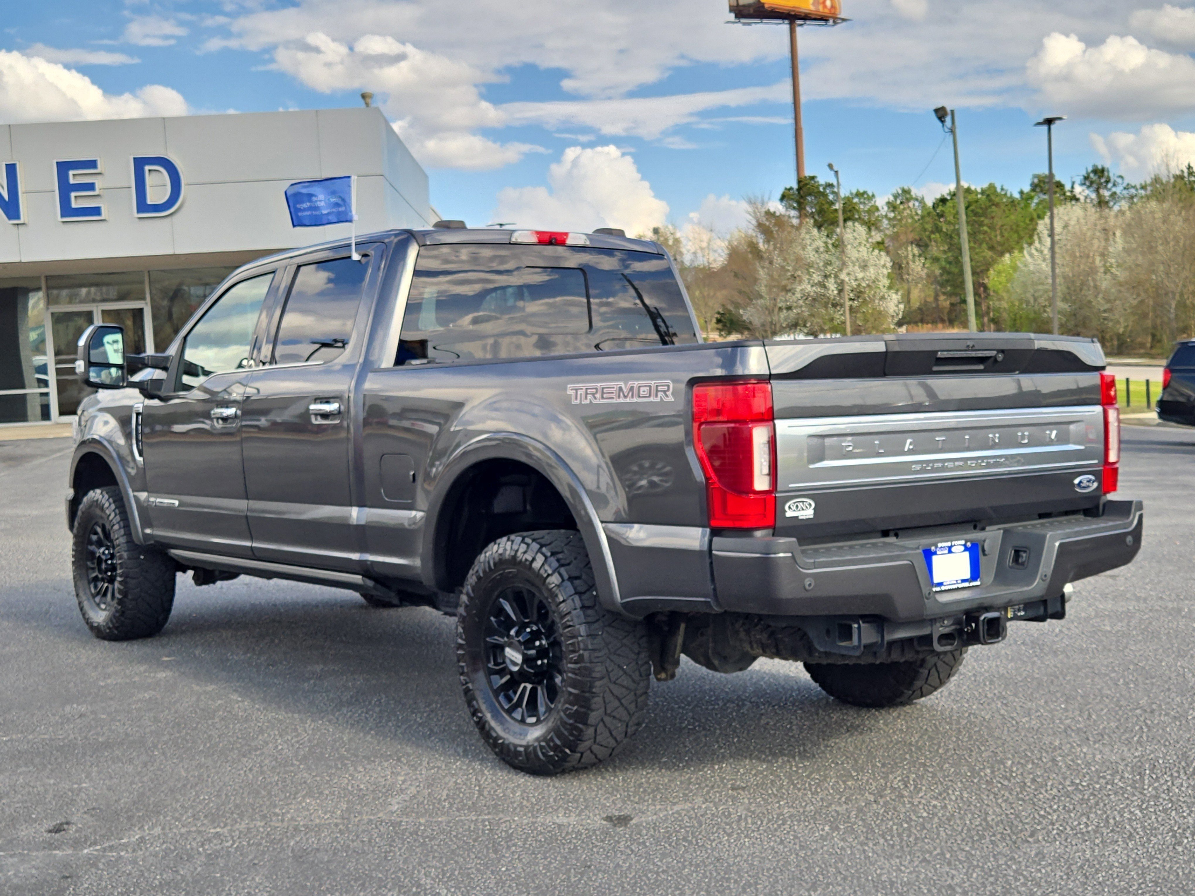 Certified 2020 Ford F250 Platinum w/ Tremor Off-Road Package image 6