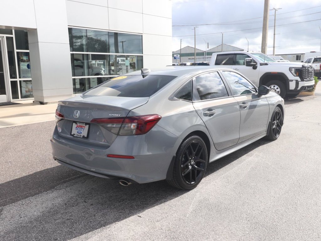 Used 2025 Honda Civic Sport image 13