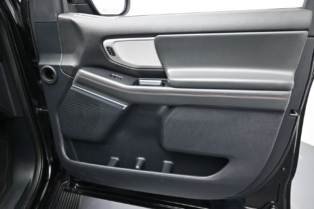 Certified 2025 Ford Expedition Max Active AWD/4WD image 35