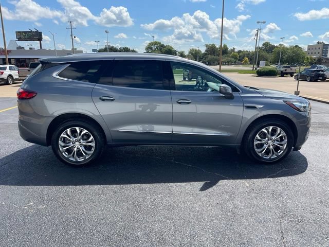 Used 2020 Buick Enclave Avenir w/ Avenir Technology Package FWD image 8