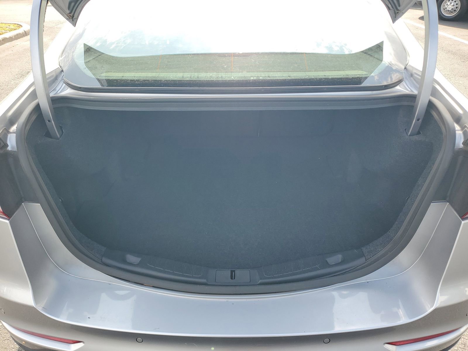 Certified 2020 Ford Fusion SE FWD image 8