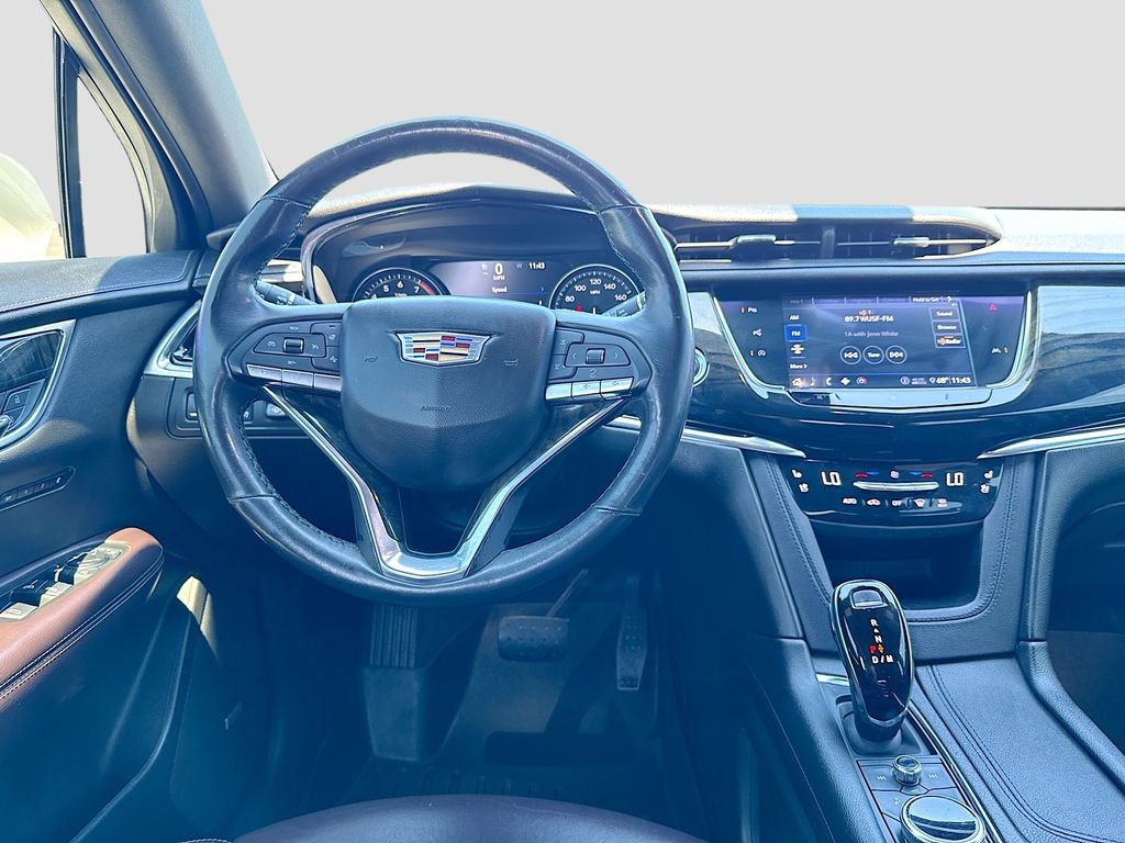 Used 2020 Cadillac XT6 Premium Luxury FWD image 27