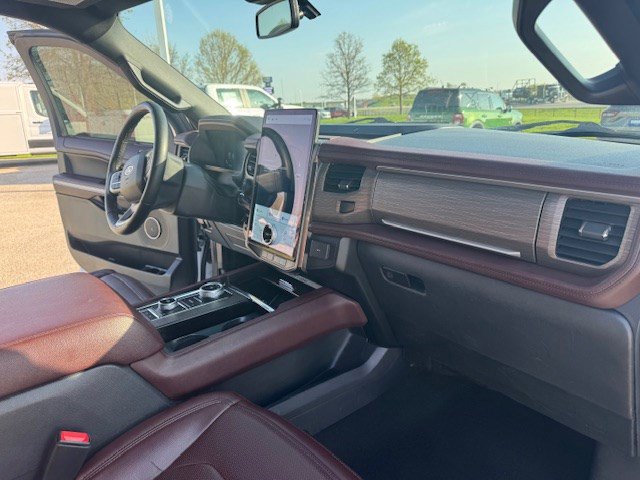 Certified 2023 Ford Expedition Max Limited AWD/4WD image 42