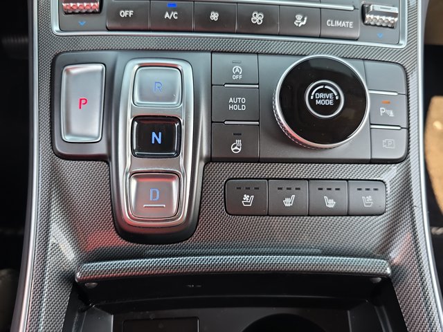 Used 2023 Hyundai Santa Fe Limited w/ Cargo Package FWD image 25