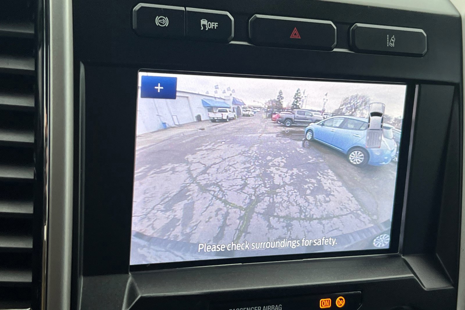 Certified 2020 Ford F350 Lariat image 20