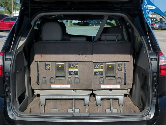 Used 2017 Toyota Sienna XLE FWD image 13