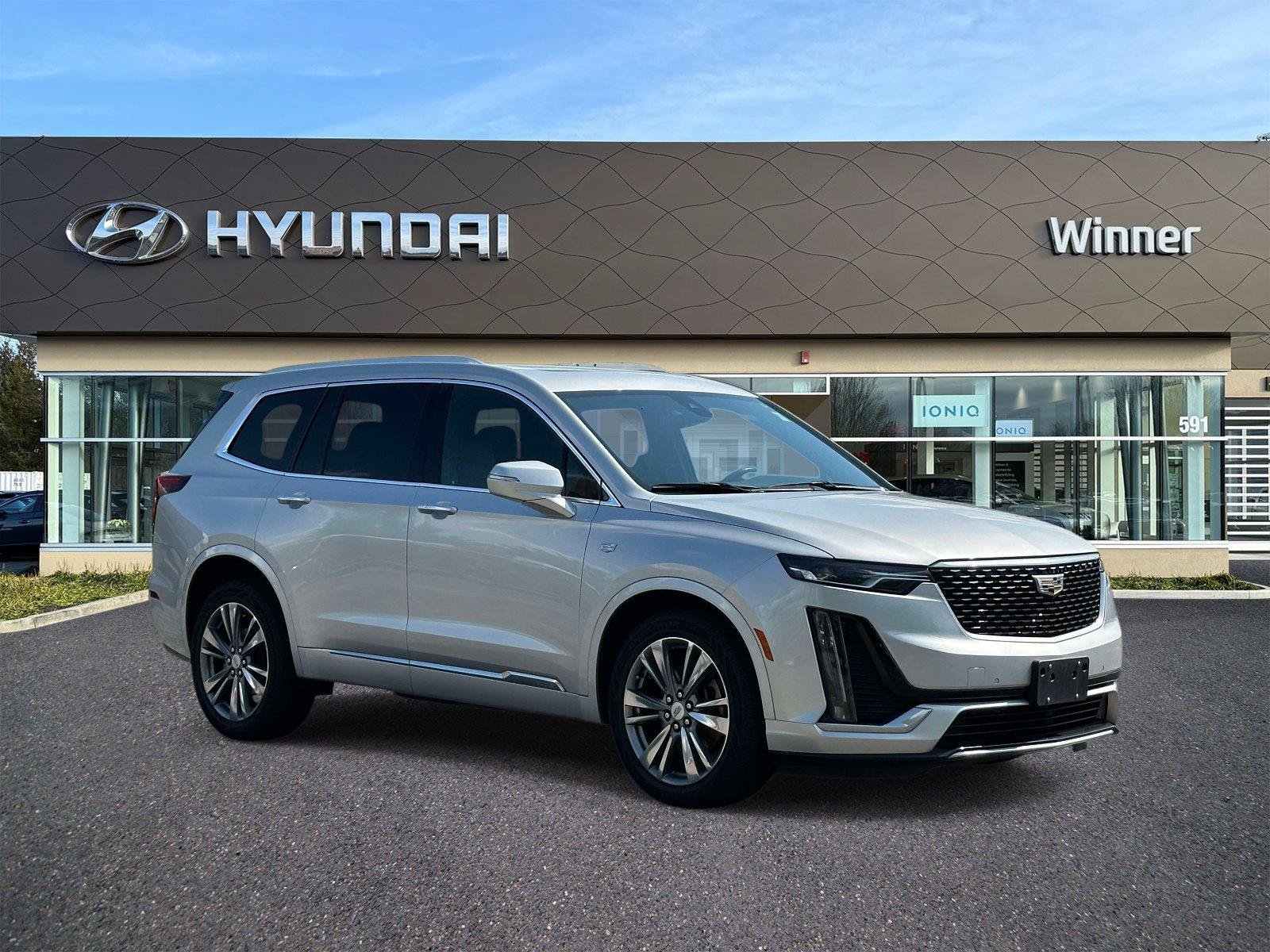 Used 2020 Cadillac XT6 Premium Luxury AWD/4WD image 5