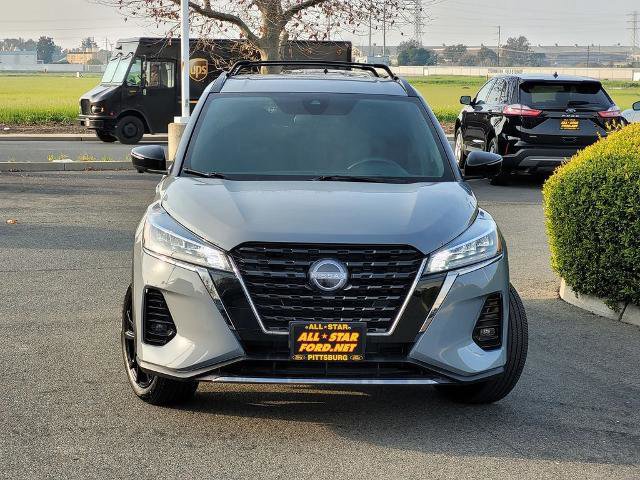 Used 2023 Nissan Kicks SR w/ Exterior Package image 8