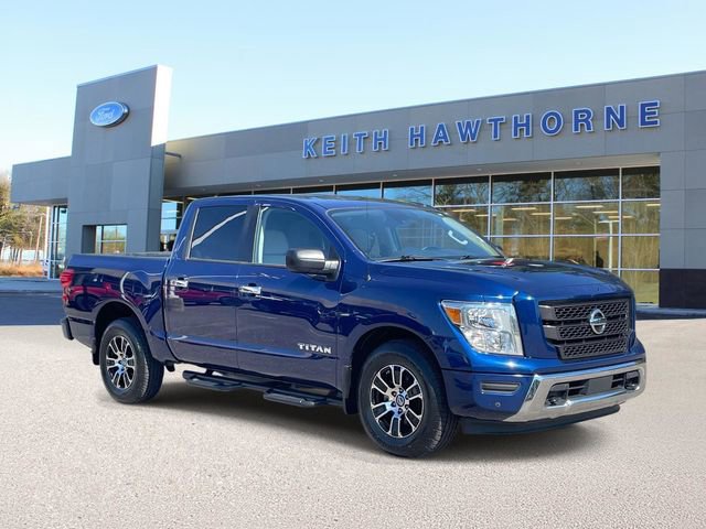 Used 2021 Nissan Titan SV w/ SV Convenience Package
