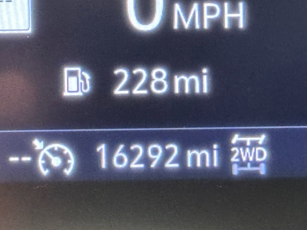 Used 2020 Buick Encore GX Select w/ Experience Buick Package image 20