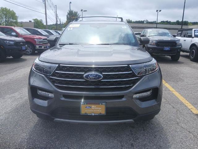 Certified 2022 Ford Explorer XLT w/ Equipment Group 202A AWD/4WD image 2