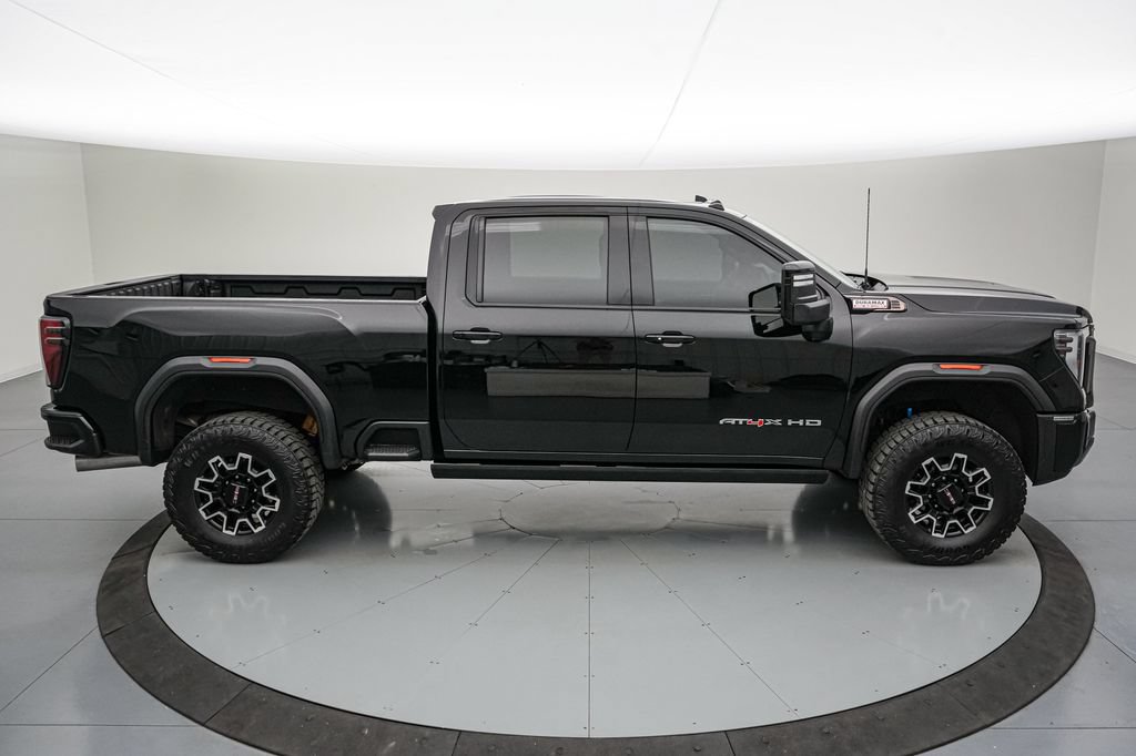 Used 2025 GMC Sierra 2500 AT4X w/ Snow Plow Prep/Camper Package AWD/4WD image 3