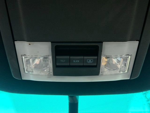 Certified 2017 Ford Explorer XLT w/ Equipment Group 202A FWD image 33