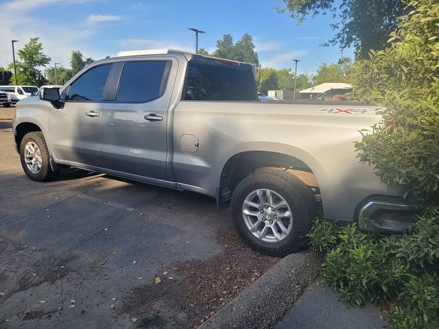 Used 2024 Chevrolet Silverado 1500 LT AWD/4WD image 4