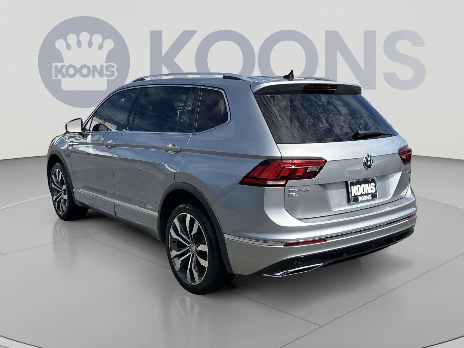 Used 2021 Volkswagen Tiguan SEL Premium R-Line AWD/4WD image 14