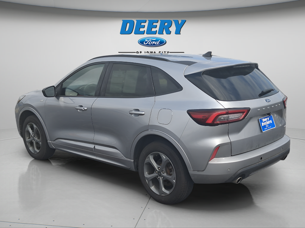 Certified 2024 Ford Escape ST-Line w/ Tech Pack #1 AWD/4WD image 7