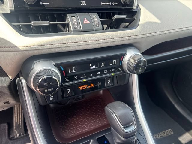 Used 2019 Toyota RAV4 Limited FWD image 16