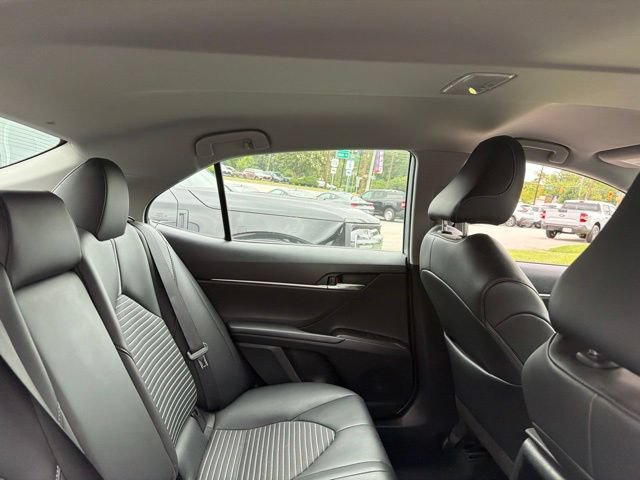 Used 2023 Toyota Camry SE FWD image 13