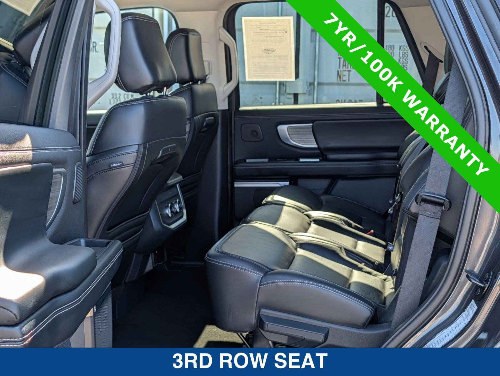Certified 2025 Ford Expedition Platinum w/ Driver's Package AWD/4WD image 17