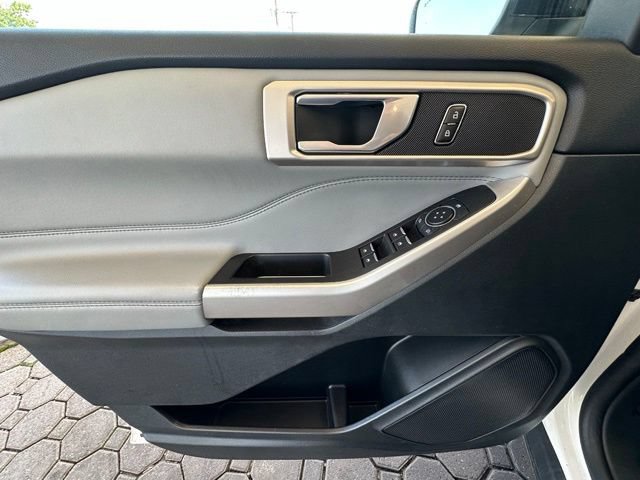 Certified 2023 Ford Explorer XLT w/ Equipment Group 202A AWD/4WD image 19