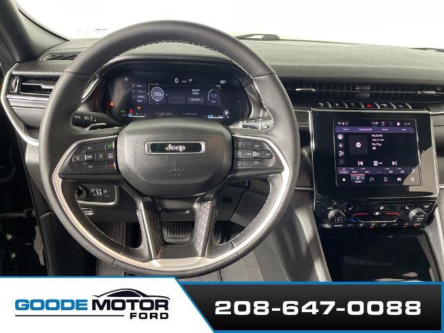 Used 2024 Jeep Grand Cherokee L Laredo w/ Luxury Tech Group I AWD/4WD image 12