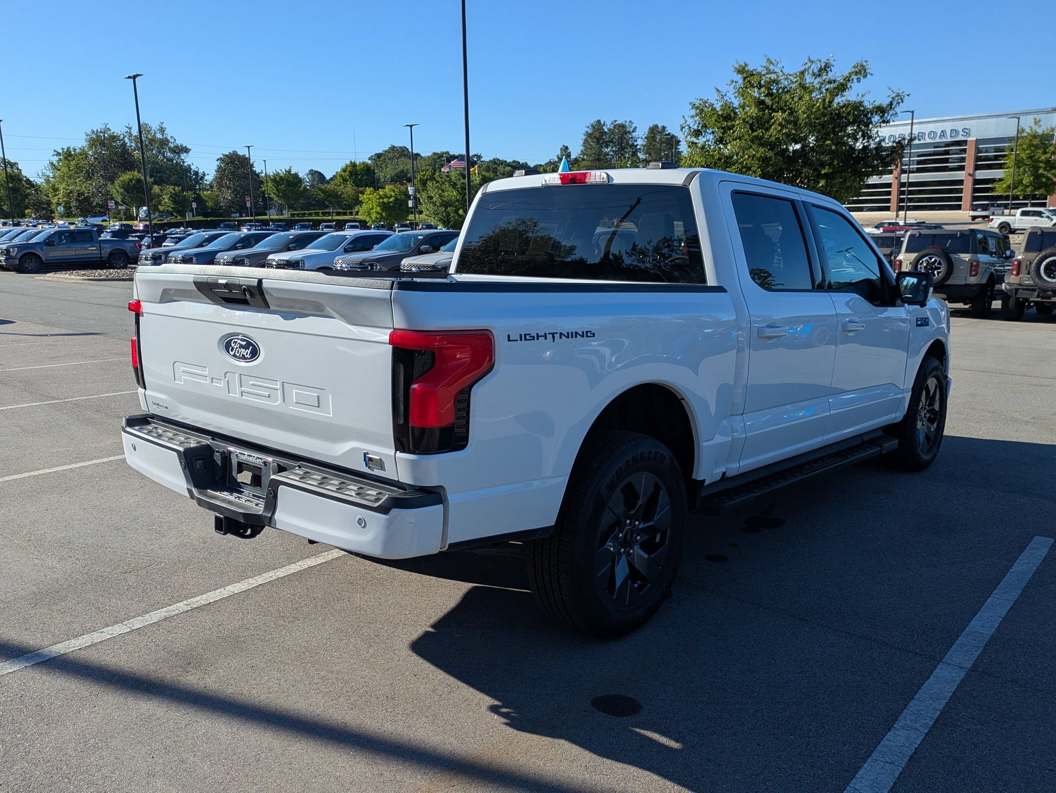 Certified 2025 Ford F150 Lightning Flash AWD/4WD image 4